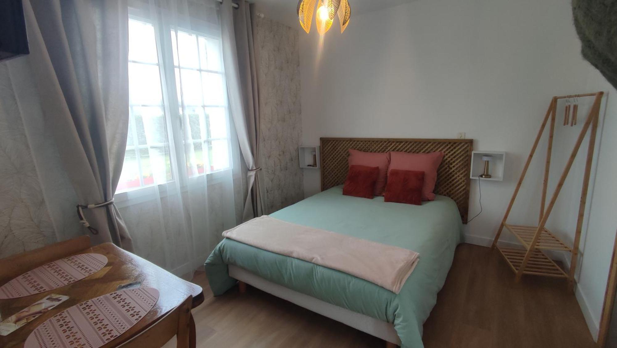 Studio Jardin St Jean De Daye Saint-Jean-de-Daye Εξωτερικό φωτογραφία